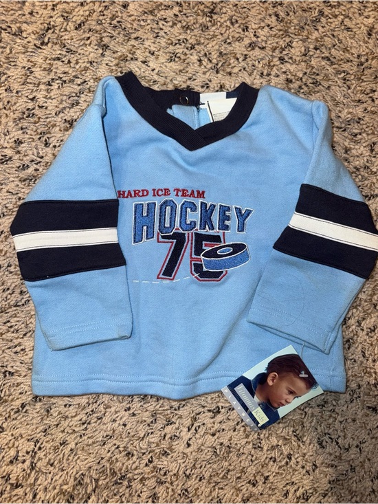 Vitamin kids Other - Vitamins Kids Blue Cotton Blend Hockey Graphic Long Sleeve V-Neck Pullover 9-12M